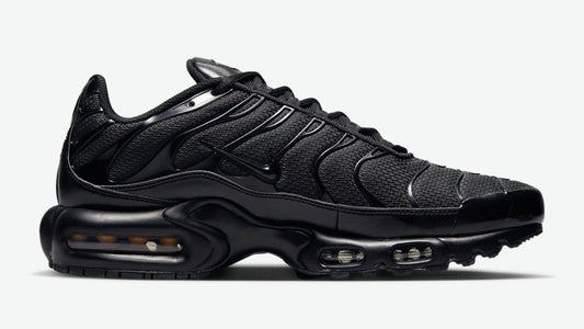 Nike Air Max Plus Triple Black