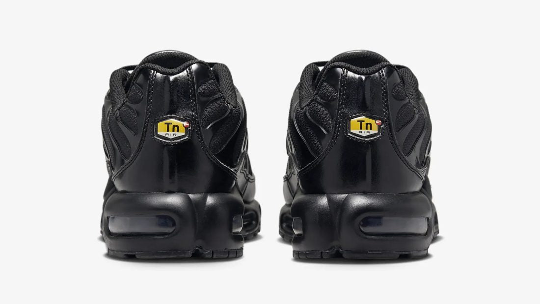 Nike Air Max Plus Triple Black